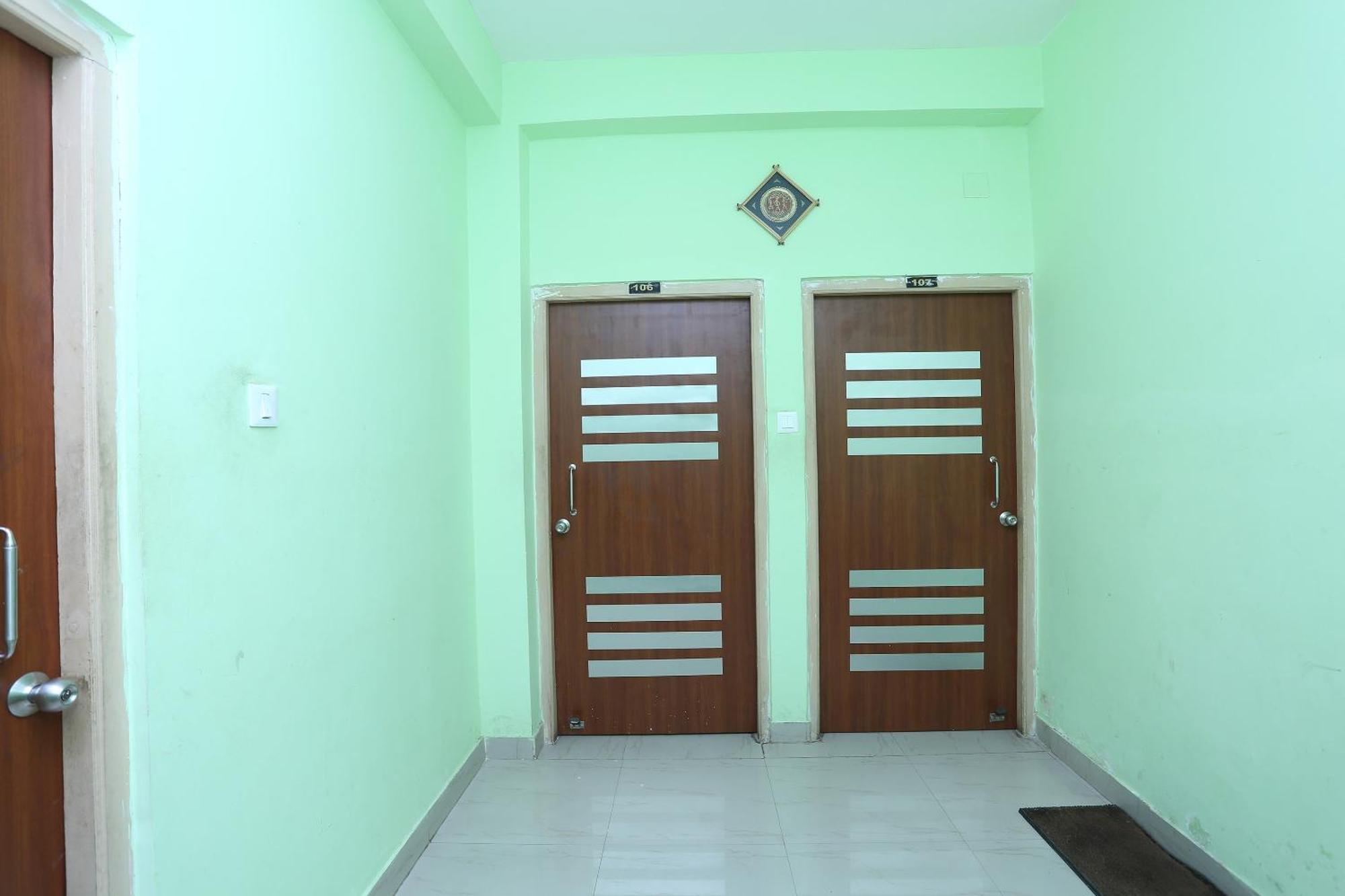 Hotel OYO 40628 Sambit Nx Bhubaneswar Exterior foto